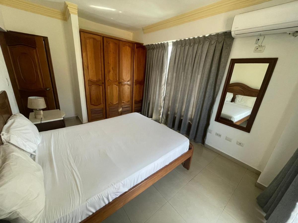 Aparta Hotel Caribe Paraiso フアン・ドリオ エクステリア 写真