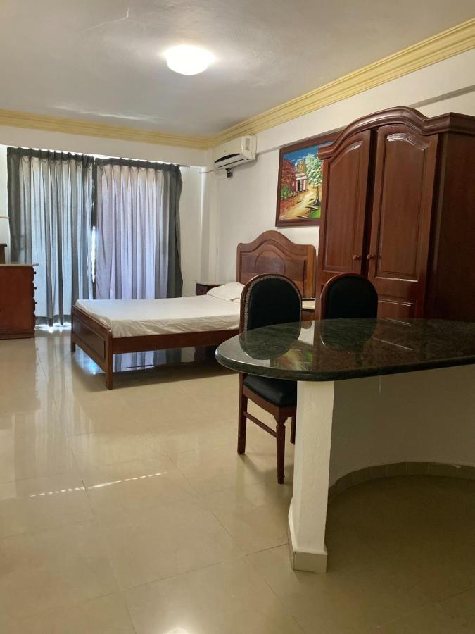 Aparta Hotel Caribe Paraiso フアン・ドリオ エクステリア 写真