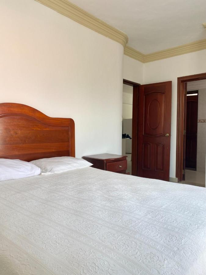 Aparta Hotel Caribe Paraiso フアン・ドリオ エクステリア 写真