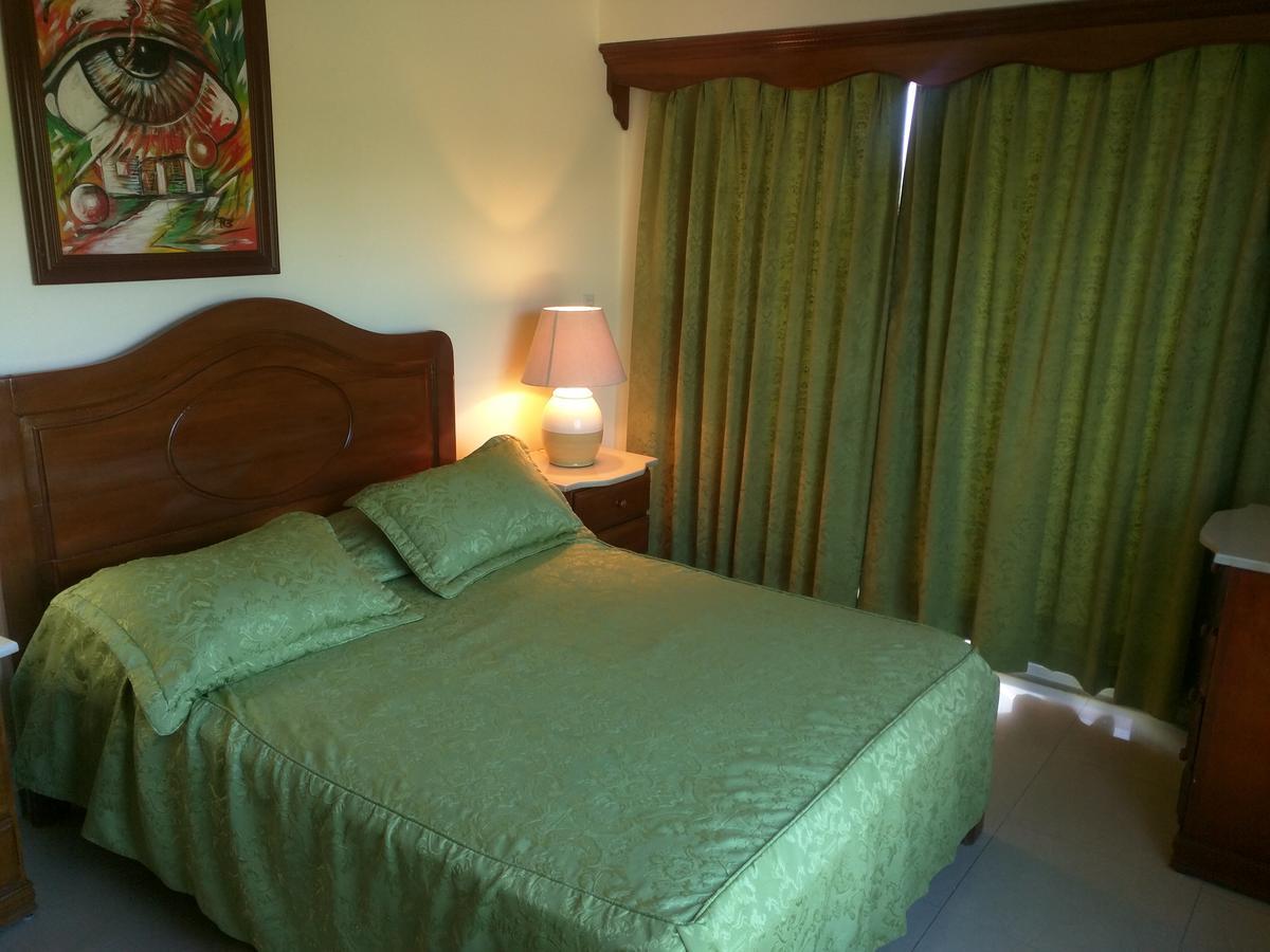 Aparta Hotel Caribe Paraiso フアン・ドリオ エクステリア 写真